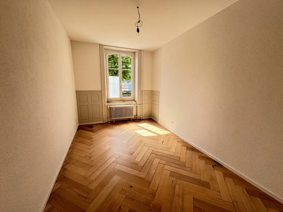 Espace commercial de première classe dans un emplacement idéal – photo 6 sur 9