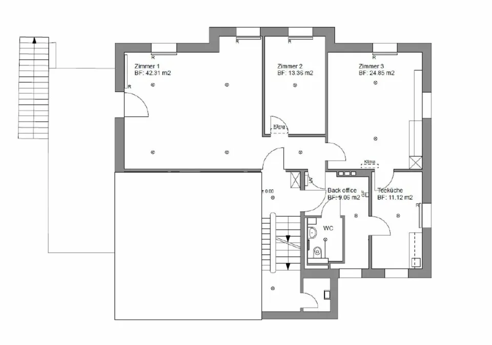 Espace commercial de première classe dans un emplacement idéal – photo 9 sur 9