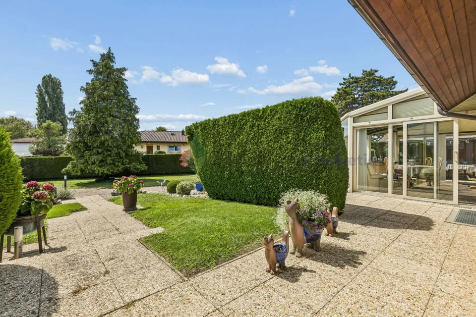 In esclusiva: Deliziosa casa indipendente a Founex con grande terreno e bello potenziale – foto 9 di 13