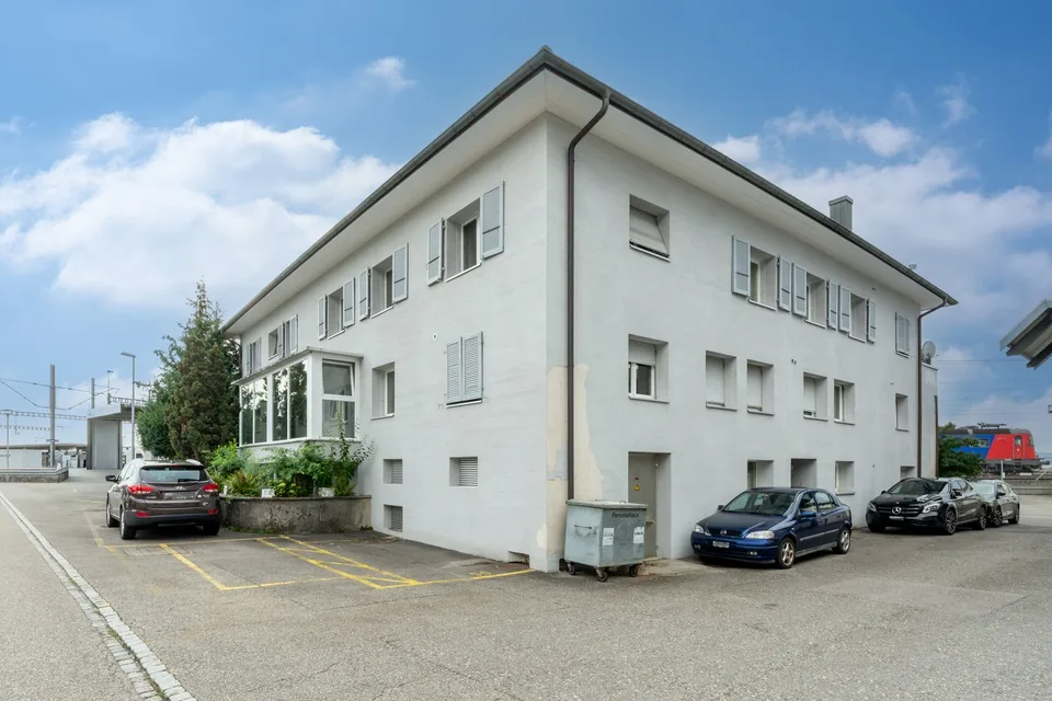 Renditeimmobilie mit 10 Wohneinheiten an idealer Lage – Foto 10 von 18