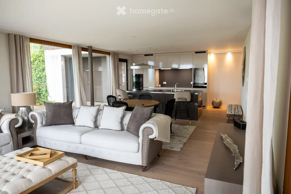 Appartamento terrazza 3,5 locali con vista lago e privacy