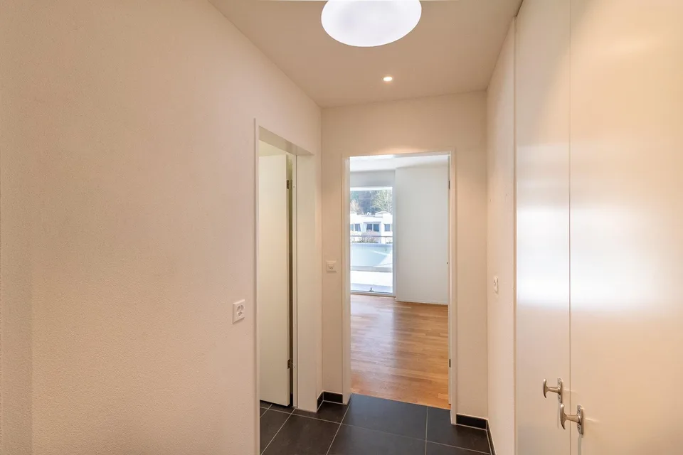 Bright 3.5-room attic apartment with large terrace