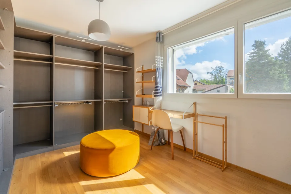 Luce, spazio e comfort nel cuore di Chavornay! – foto 6 di 9