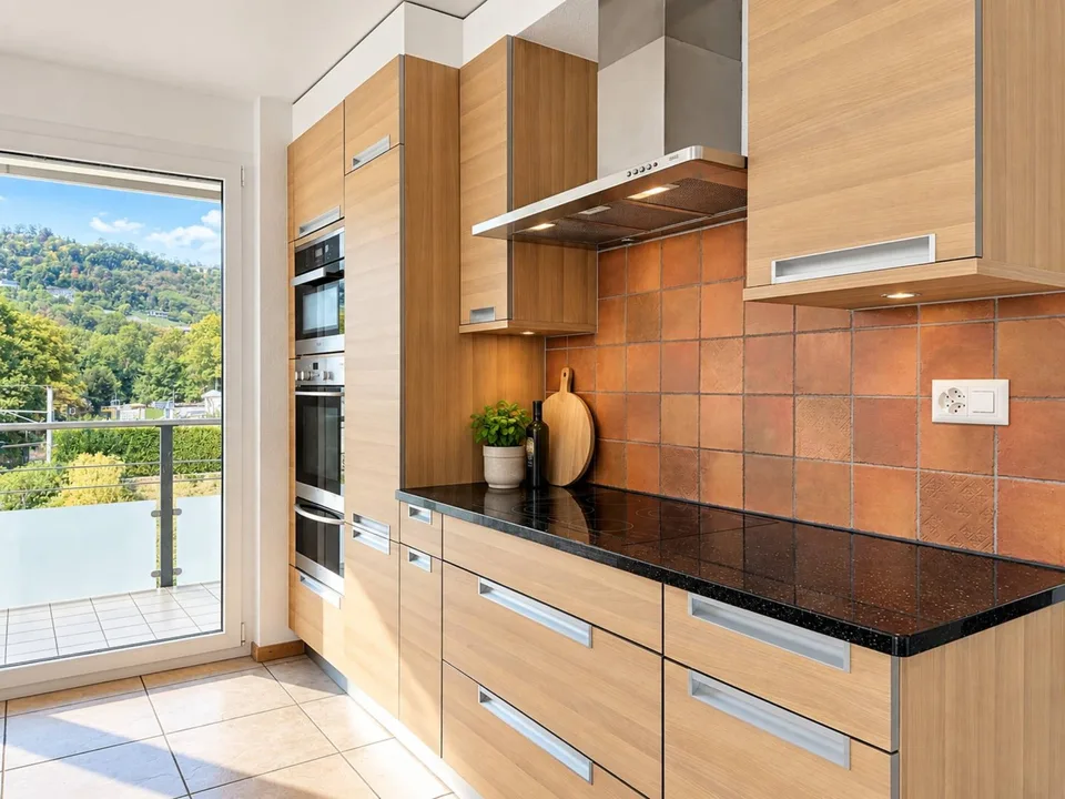 Spacieux Appartement de 4,5 pièces dans un environnement calme et verdoyant – Foto 28 von 31