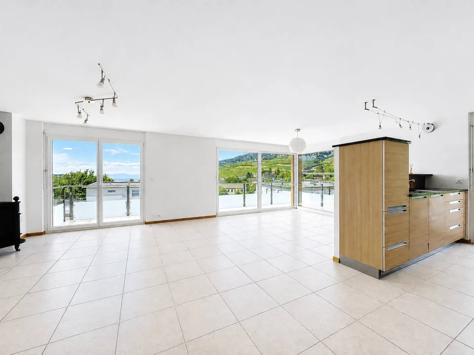 Spacieux Appartement de 4,5 pièces dans un environnement calme et verdoyant – Foto 16 von 31