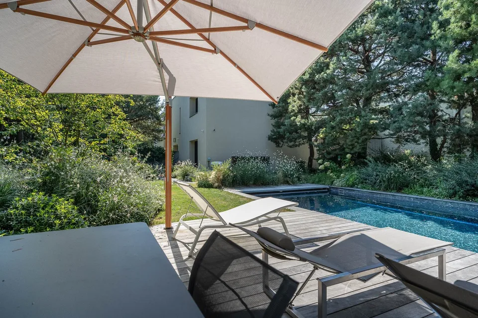 Lausanne Chailly, Triplex mit zwei Wohnungen und 5 Suitenzimmern – Foto 18 von 18