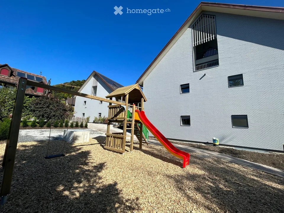 Erstvermietung: Exklusive 3.5-Zi-Dachwohnung mit Galerie & einzigartigem Wohngefühl