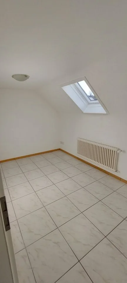 Delizioso appartamento di 2 locali in un quartiere tranquillo – foto 3 di 5