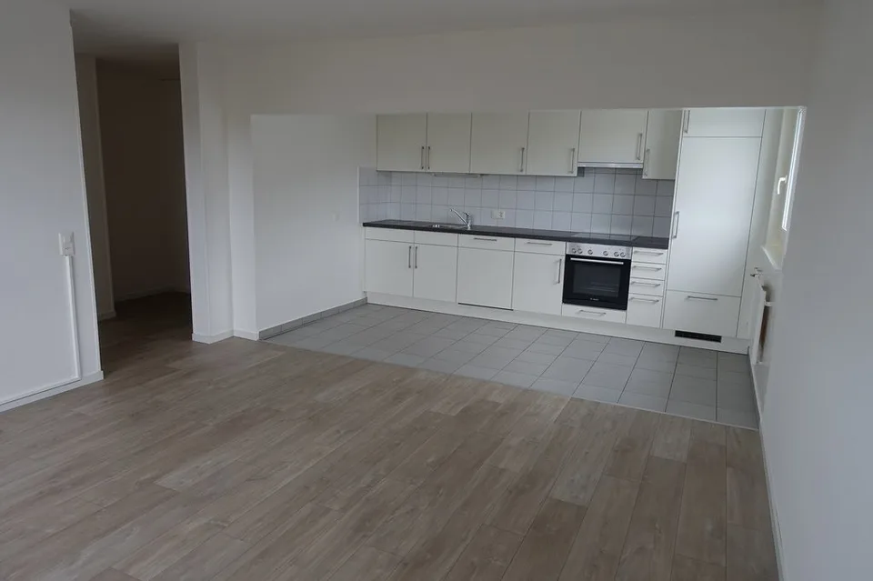 Bello appartamento di 3 pezzi - Quartier des Forges – foto 2 di 9