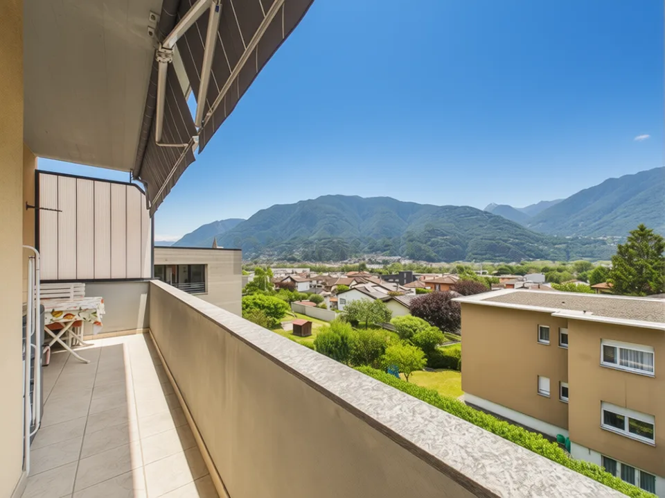 Vue panoramique sur les châteaux de Bellinzone, cuisine rénovée et excellente tranquillité – photo 12 sur 26