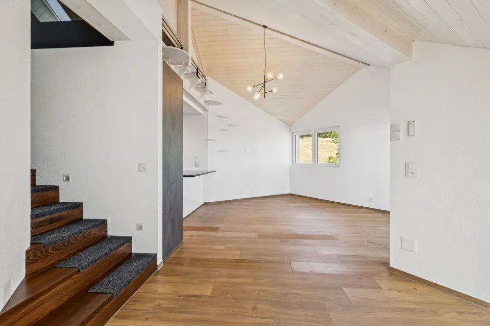 Élégant appartement avec mezzanine et panorama exceptionnel sur le lac – photo 11 sur 13