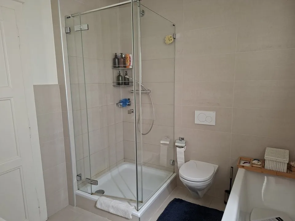 Ampio appartamento di 5.5 locali a Payerne – foto 4 di 6