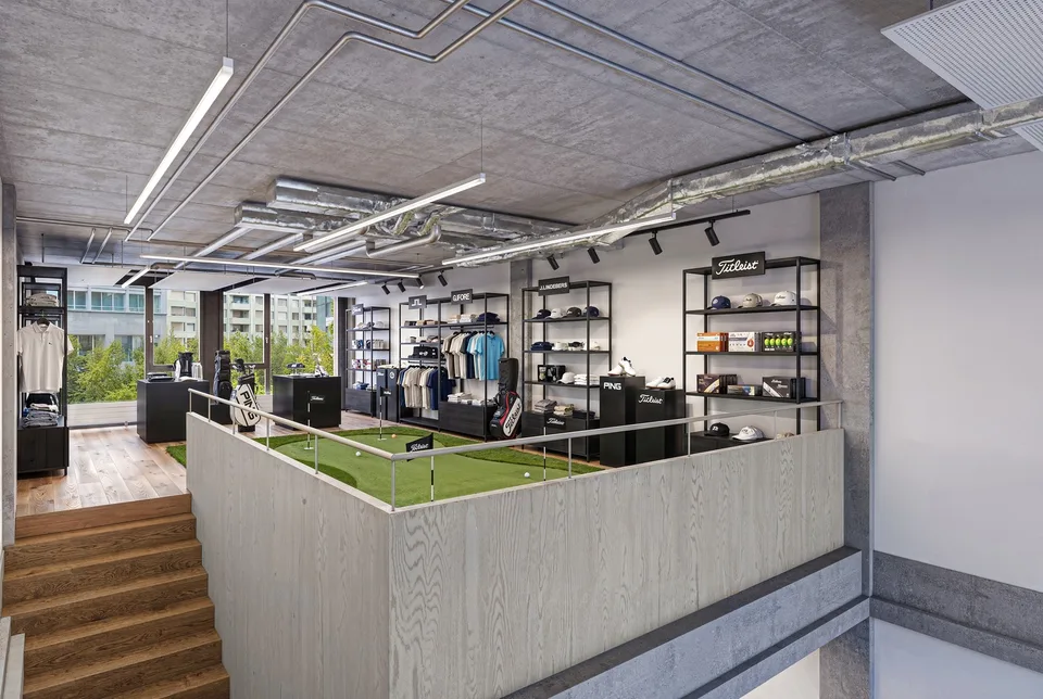 Next Level Spaces - Fully Developed Sales Area on the Papieri Site in Cham – photo 2 of 9