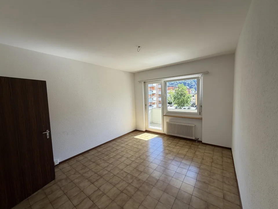 Helles 3.5-Zimmer-Apartment in Bellinzona – Foto 2 von 10