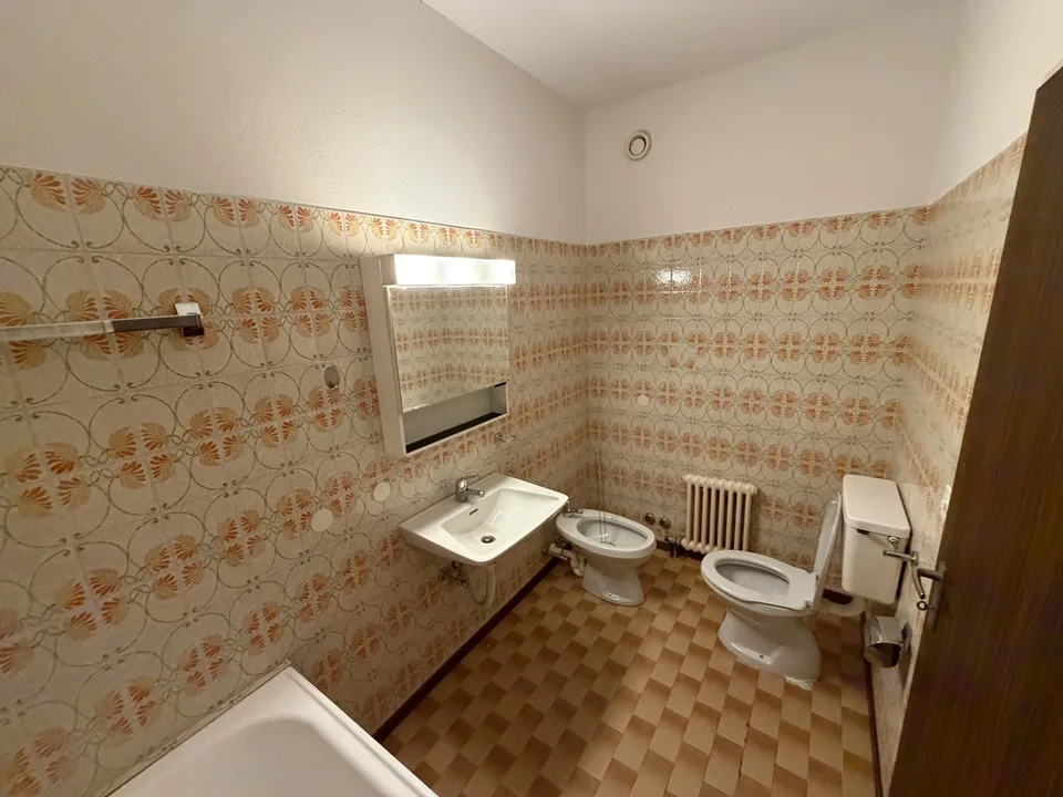 Helles 3.5-Zimmer-Apartment in Bellinzona – Foto 6 von 10