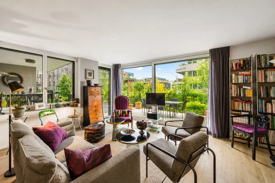 Appartement 3.5 pièces avec deux espaces extérieurs & beaucoup de qualité de vie – photo 3 sur 12