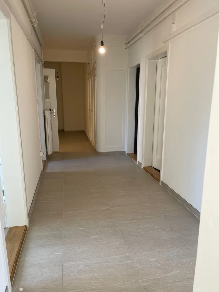 Tolle 4.5-Zimmer-Wohnung im Altbau an der General-Dufour-Strasse in Biel – Foto 4 von 12