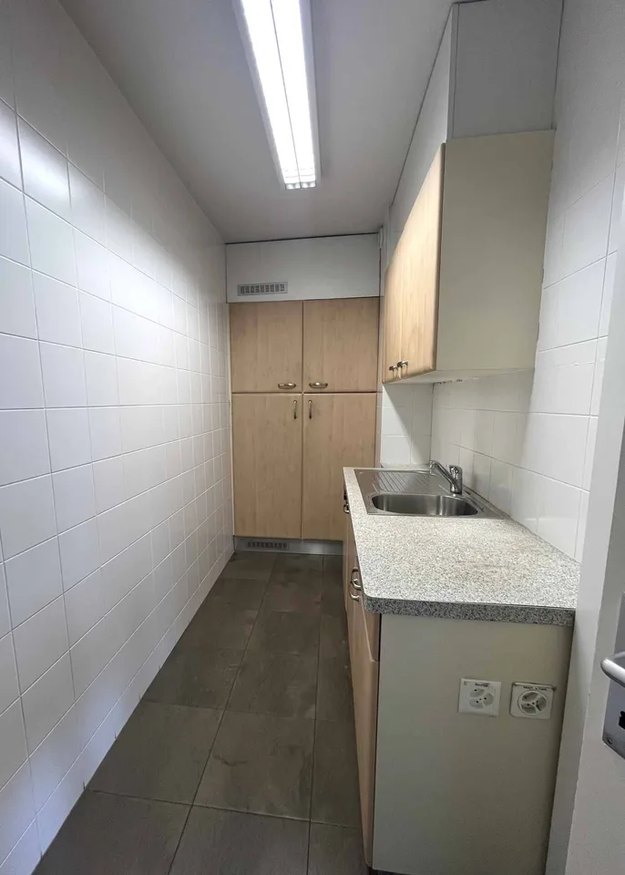 Bureaux 367m2 - Centre-Ville - courte durée – photo 23 sur 24