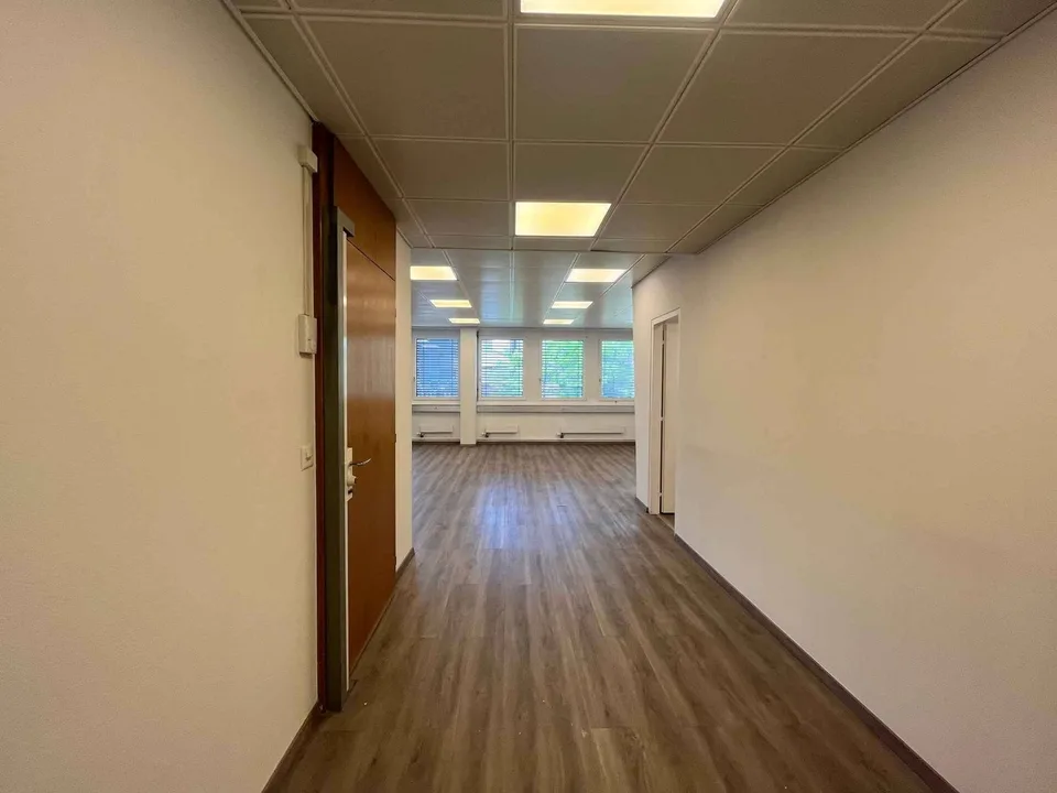 Bureaux 186m2 - Gare de Chêne-Bourg – photo 19 sur 24