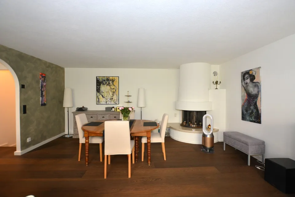Wohnen wie im Einfamilienhaus - Moderne Maisonette-Wohnung mit gros...