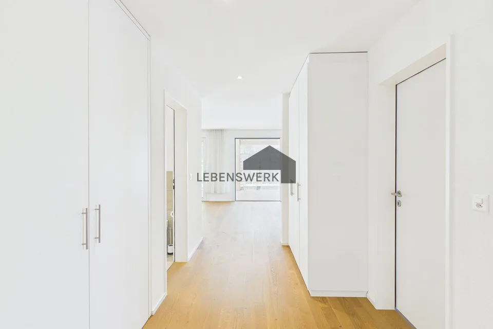 Almost like a house. Only simpler. 4.5 room garden apartment in Zuben – photo 2 of 10