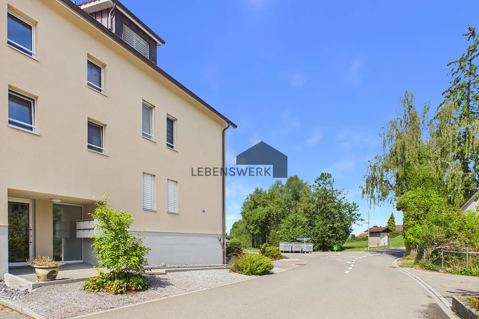 Almost like a house. Only simpler. 4.5 room garden apartment in Zuben – photo 9 of 10