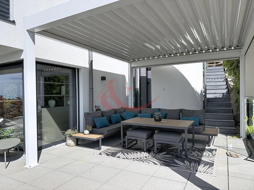 Résidence contemporaine avec vue sur le lac et les Alpes - La Conversion – photo 12 sur 13