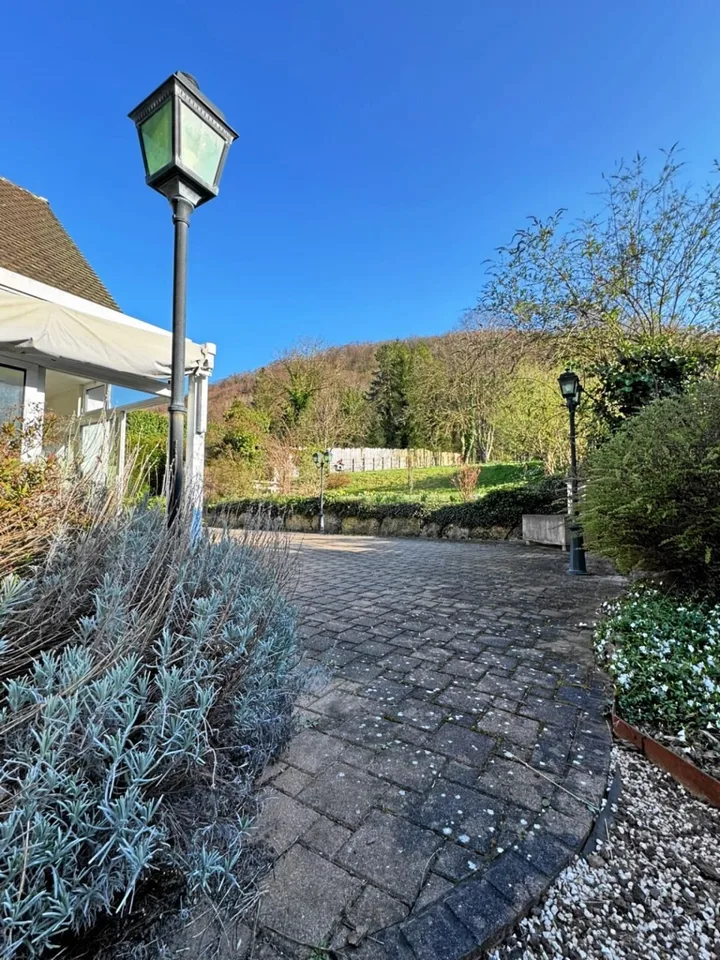 Réf: 11158 **** Leymen / frontière CH-Biel-Benken: Villa env. 220 m² – photo 14 sur 29