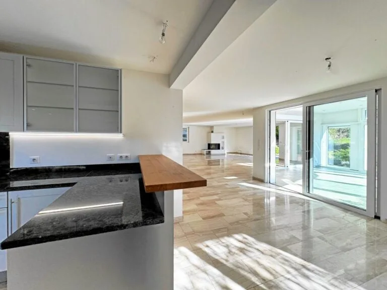 Réf: 11158 **** Leymen / frontière CH-Biel-Benken: Villa env. 220 m² – photo 7 sur 29