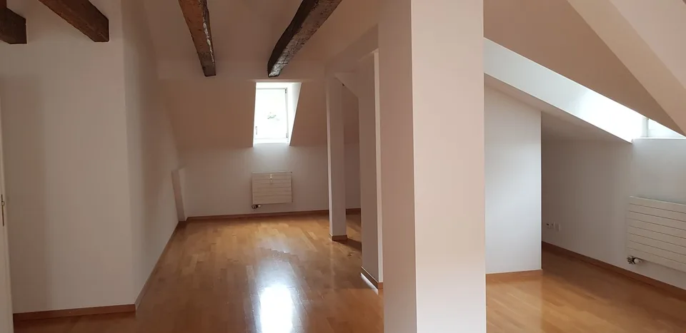 Charmante 3-Zimmer-Dachwohnung zu vermieten – Foto 8 von 10