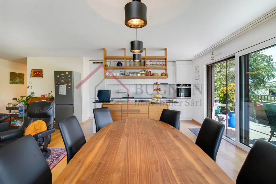 Spacieux appartement de 5,5 pièces au dernier étage avec grand balcon – photo 2 sur 13