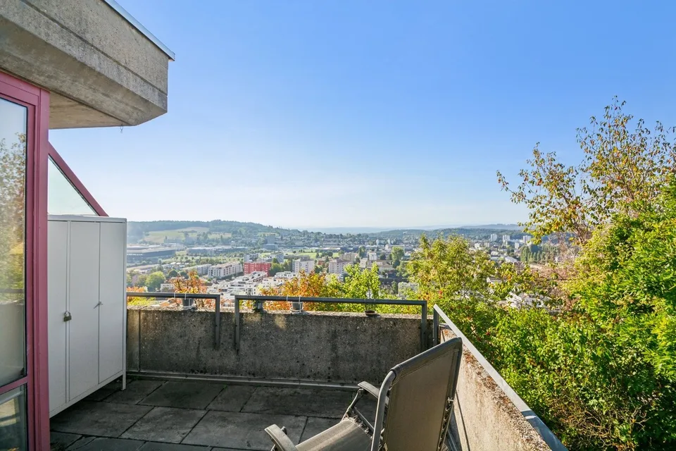 Exklusive Gelegenheit in Biel -- Unkonventionelles Architektenhaus, modulare – Foto 6 von 13