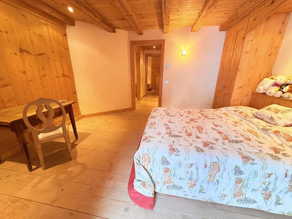 Superbe 4,5 Zimmer Wohnung, geräumig & hell - Hochwertig - Wellnessbereich - Gut gelegen (Ski-in/Ski-out)