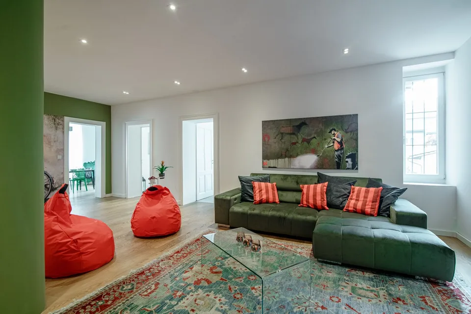 À louer mensuellement : Villa prête à l'usage au centre de Lugano avec importante vue sur le lac – photo 12 sur 28