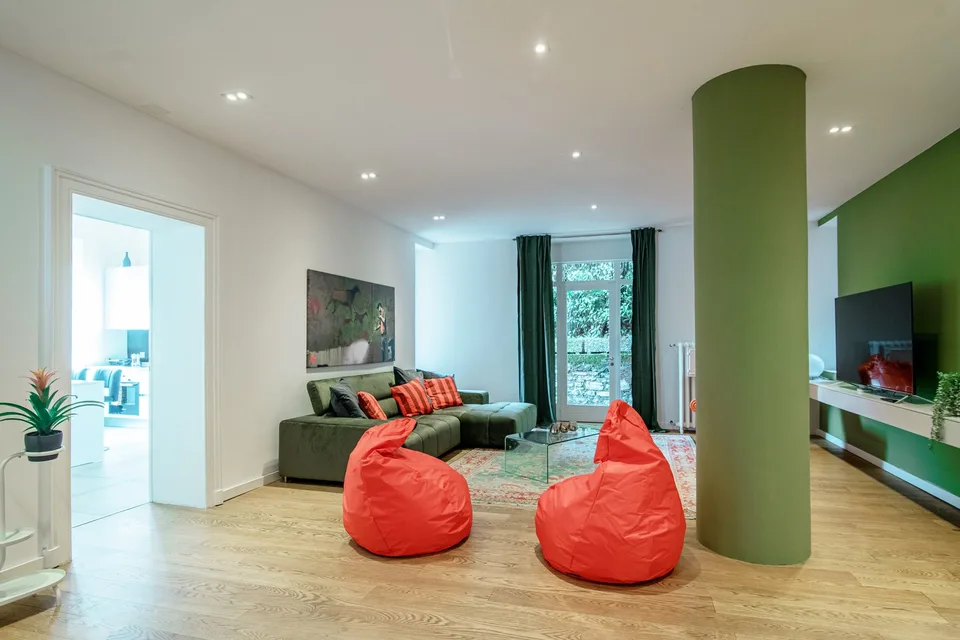 À louer mensuellement : Villa prête à l'usage au centre de Lugano avec importante vue sur le lac – photo 10 sur 28