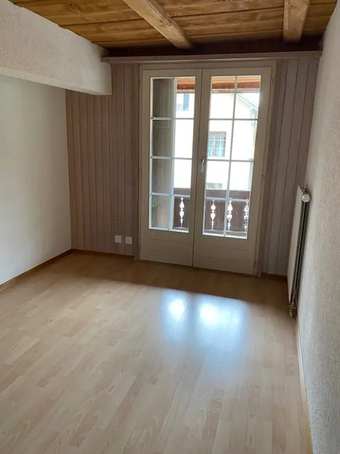 Appartement charmant de 4 pièces à Toffen avec balcon