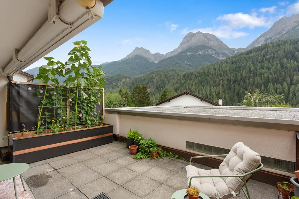 Habitation confortable avec grande terrasse et vue magnifique – photo 6 sur 7