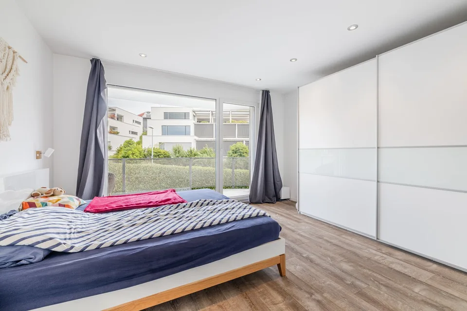 Generous living with a unique balcony concept – photo 6 of 20