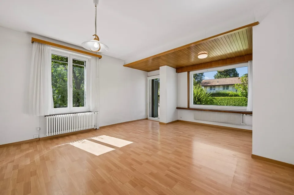 Dreifamilienhaus in Bern-Bümpliz mit Garten und seltenem Potenzial – Foto 6 von 13