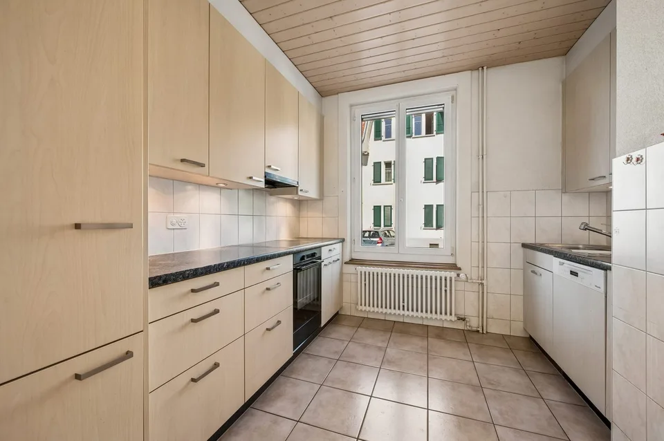 Dreifamilienhaus in Bern-Bümpliz mit Garten und seltenem Potenzial – Foto 11 von 13