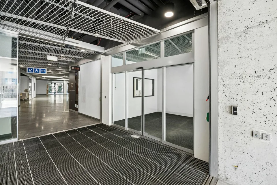 Vielseitige 170 m² Gewerbefläche im Voltacenter – Foto 3 von 5
