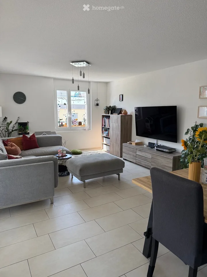 Attraktive 4.5-Zimmer-Wohnung mit Balkon an ruhiger Lage