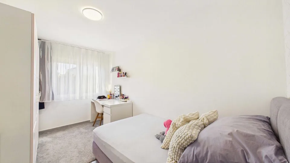 Komfortable 4.5-Zimmer-Wohnung mit praktischer Raumaufteilung – Foto 12 von 15