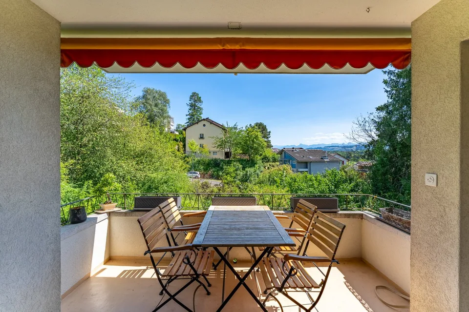 Zweifamilienhaus mit Gartenparadies und Entwicklungspotenzial – Foto 6 von 10