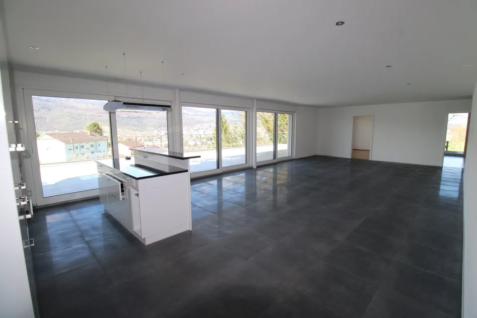 Huge terrace with breathtaking views in a preferred location