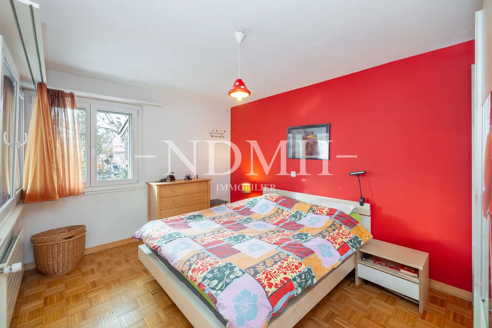 Villa spaziosa con due appartamenti – foto 7 di 24