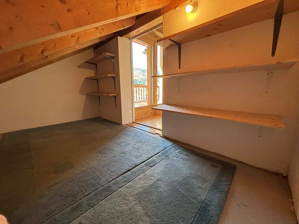 3.5-room attic apartment in Disentis - available for rent on a limited basis