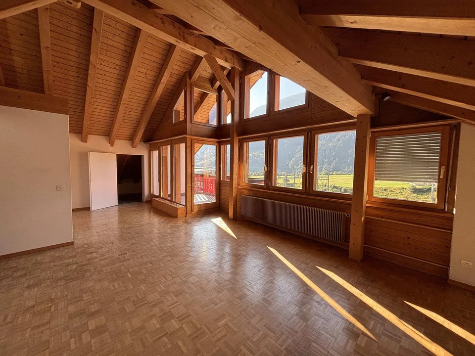 3.5-room attic apartment in Disentis - available for rent on a limited basis