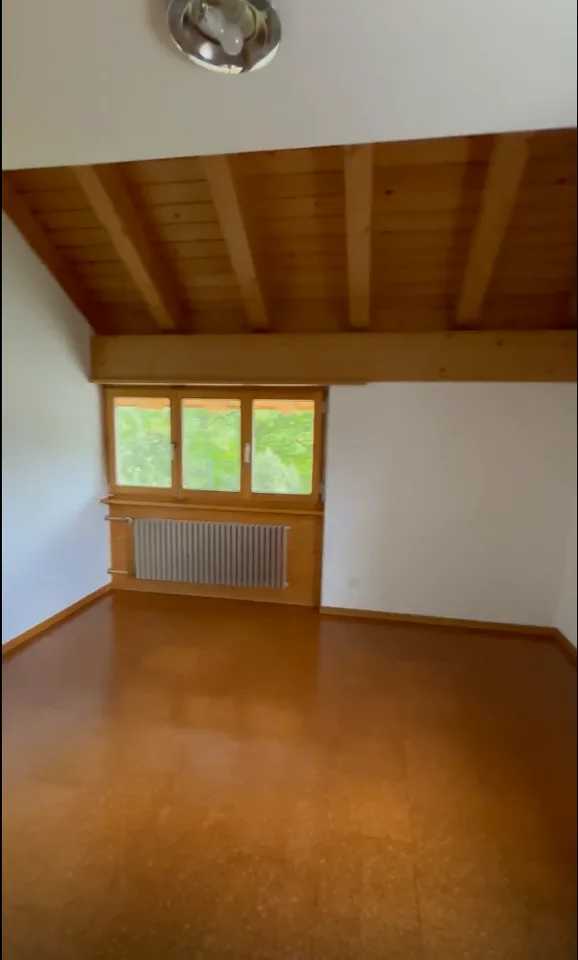 Appartement 4.5 pièces avec balcon à louer pour une durée déterminée