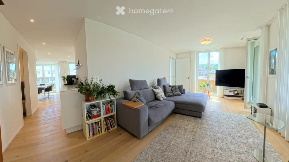 3½ Zimmer mit eigener Sauna und Kühlung — Neubau 2024